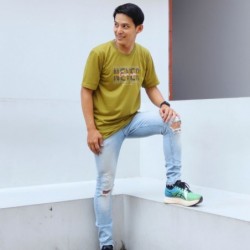 Kaos Cowok Cewek  Terbaru...
